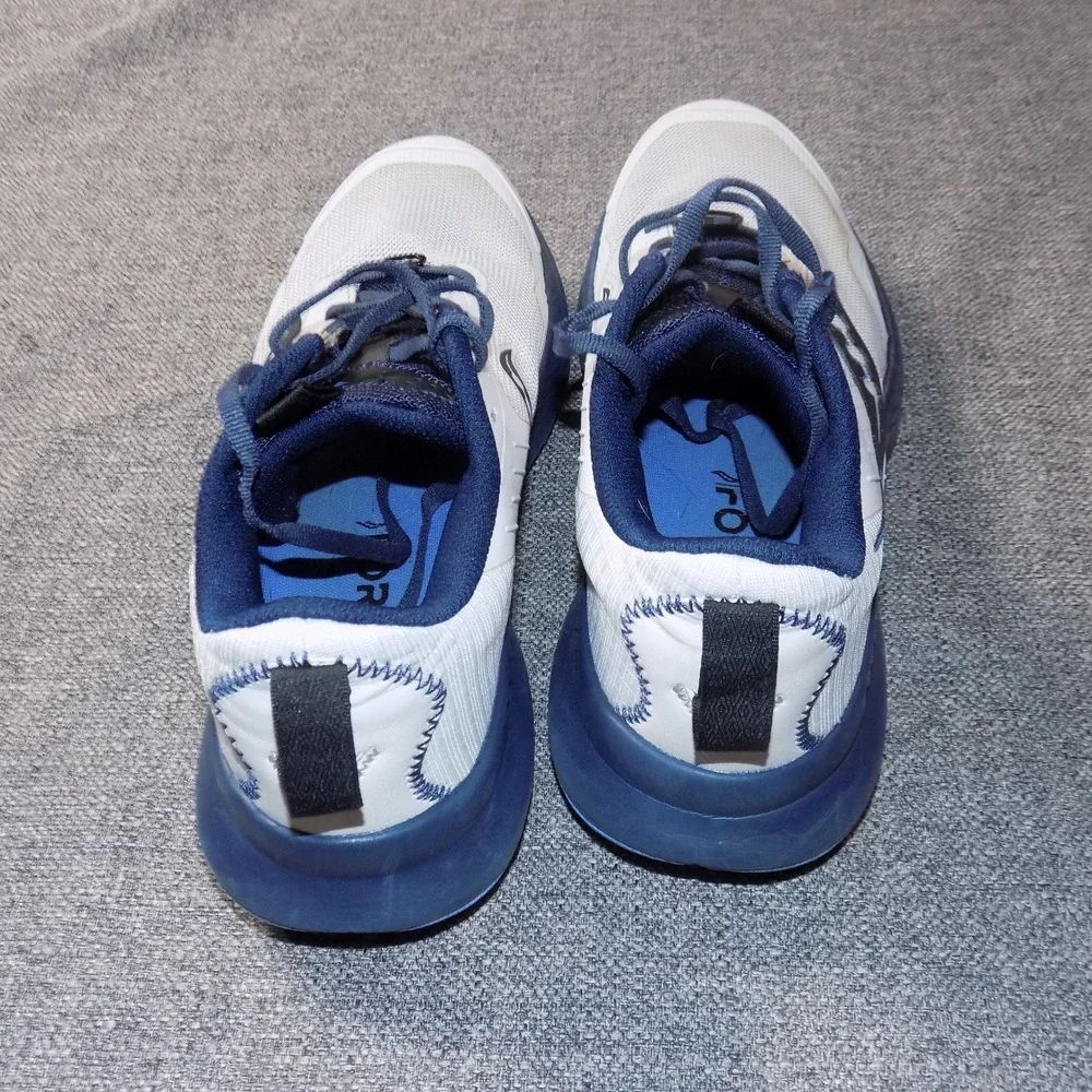Saucony Peregrine 13 Trail Shoes Womens 9 White Navy Good S10845-15 Lugs Gaiter
